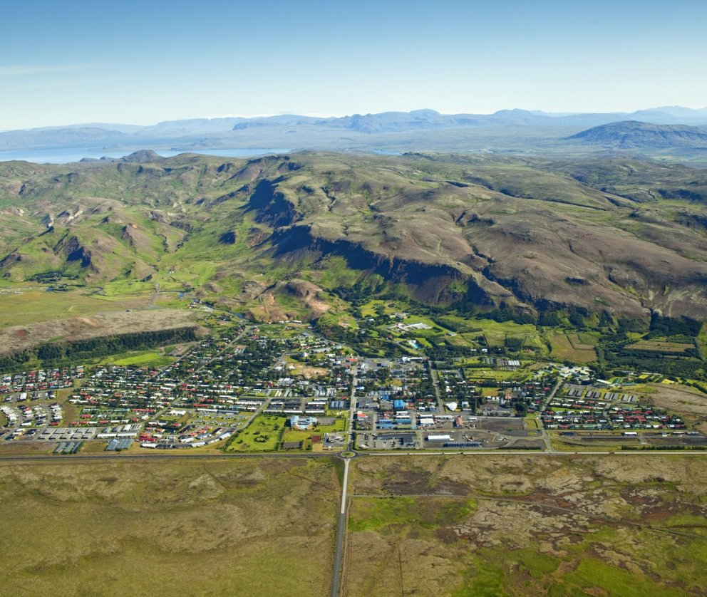 Viðburðum aflýst og 2ja metra reglan tekur gildi