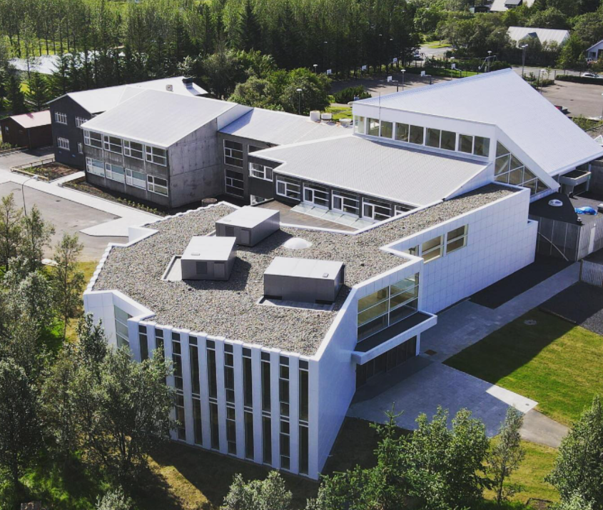 Opnun tilboða í verkið „Grunnskólinn í Hveragerði, 3. áfangi viðbyggingar“