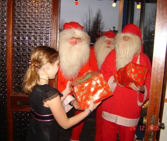 Pakkaþjónusta jólasveinanna í Hveragerði.