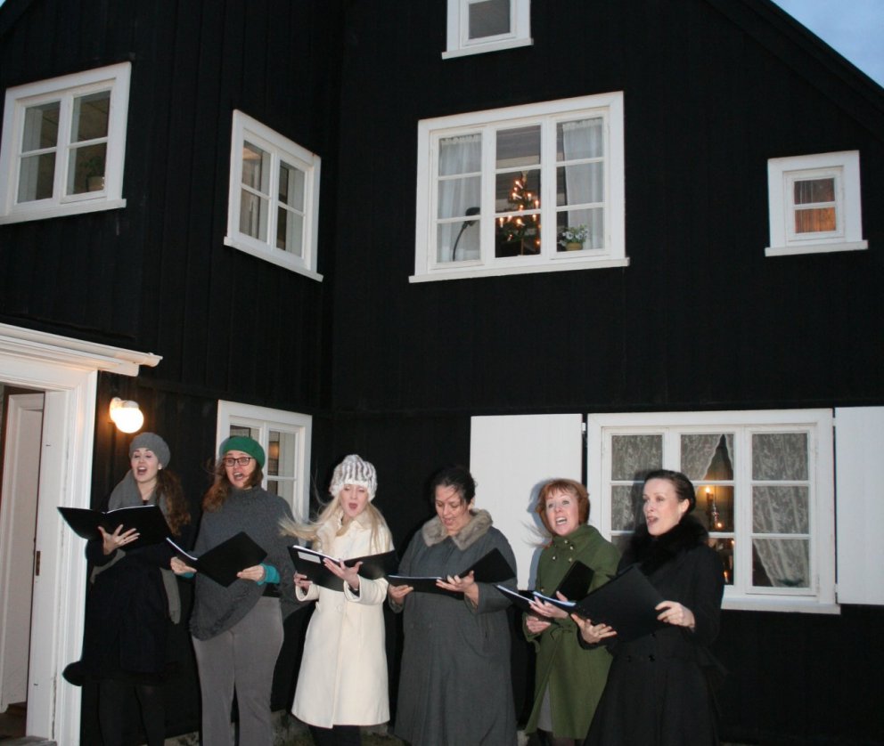 Jólagluggar og jólastemning