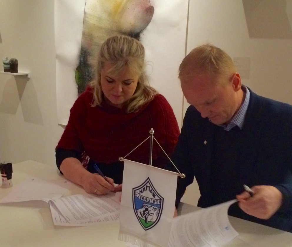 Samningur gerður við Íþróttafélagið Hamar