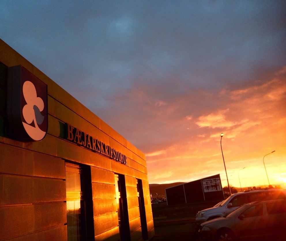 Bæjarstjórn mótmælir skerðingu á tekjum